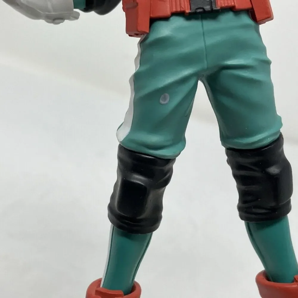 My Hero Academia Deku Loot Box Figure (2013 Banpresto) NO STAND NO BOX + extra